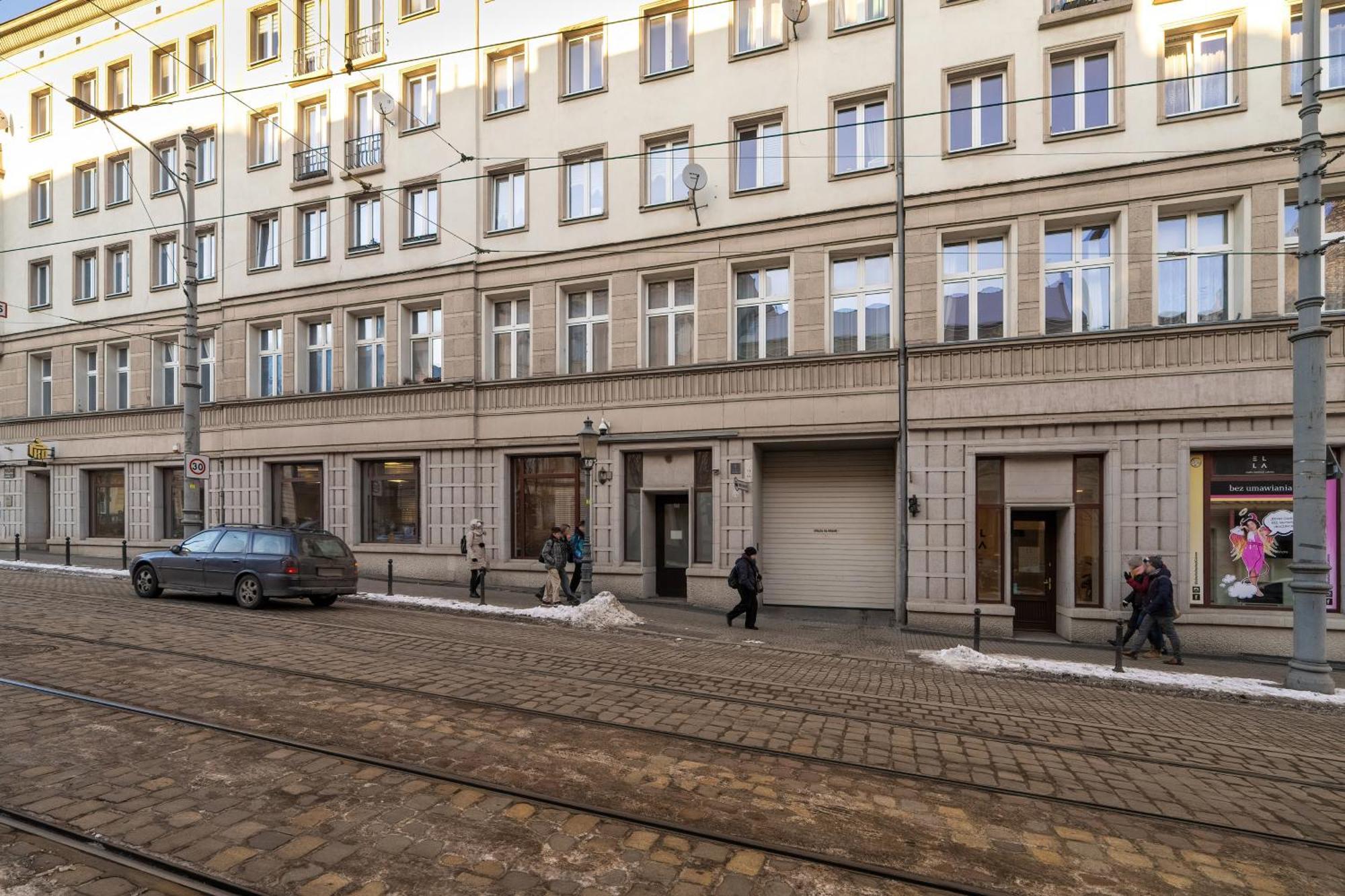 Jasne Studia Very Berry W Centrum Poznania By Noclegi Renters Exterior photo